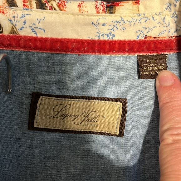 Sleeveless Women’s Western Shirt with American Flag and Horse Patriotic - Picture 2 of 3